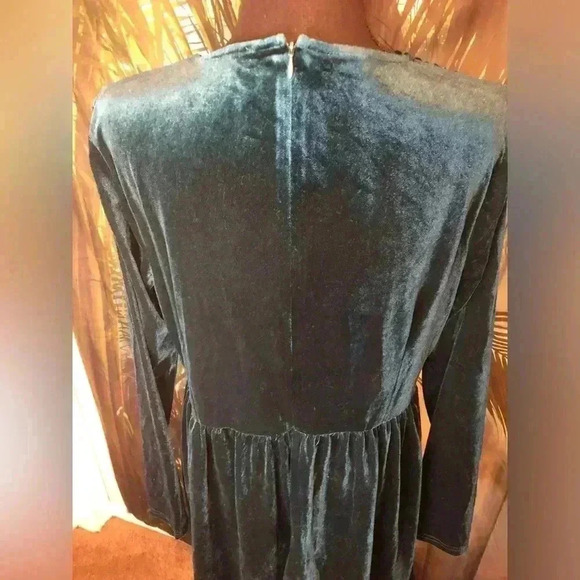 Deep Teal Long Sleeve Ruched Embellished Velvet Gown size small XL Medium large - Picture 5 of 15